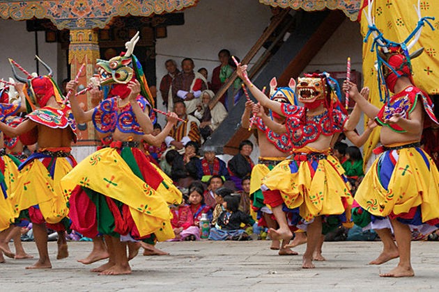Hòa mình vào lễ hội chào đón năm mới tại Bhutan