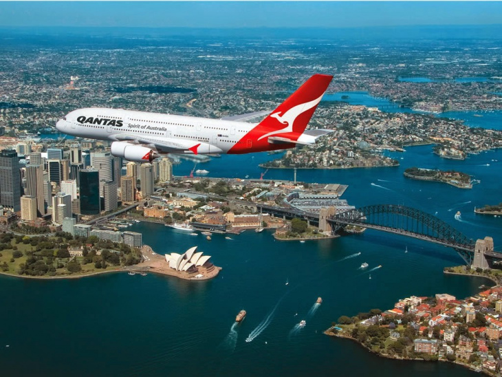 Thời gian bay từ Việt Nam sang Úc mất mấy tiếng?