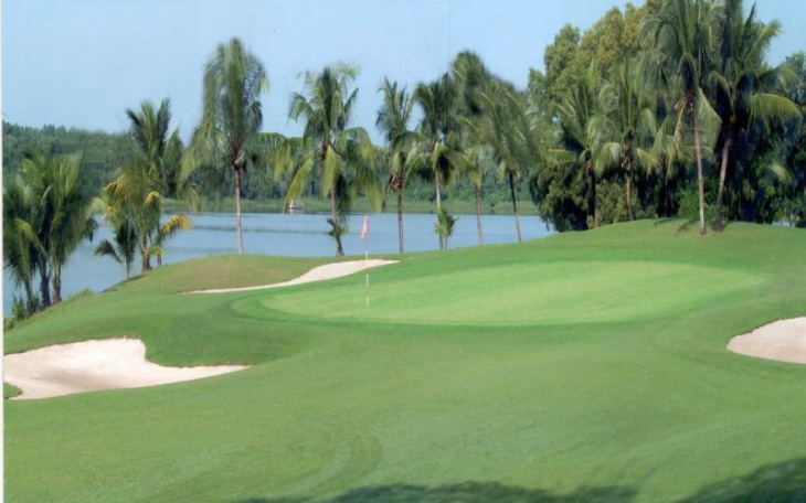 Thăm quan Sân golf Sông Bé – sân golf đạt tiêu chuẩn quốc tế