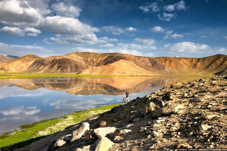 điểm đẹp, trung quốc, vẻ đẹp huyền ảo của hồ karakul ở tân cương, trung quốc