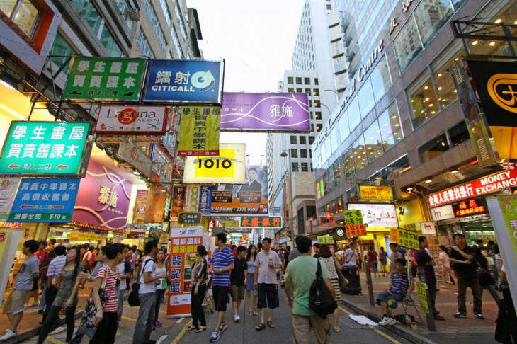 Trải nghiệm mua sắm hàng điện tử tại Sai Yeung Choi, Hồng Kông