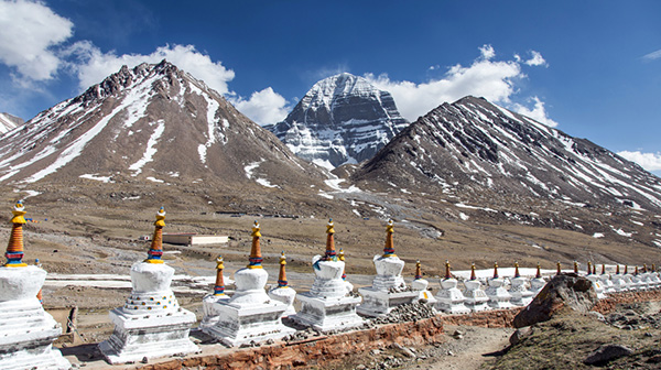 Kailash - ngọn núi kỳ vỹ và linh thiêng ở Tây Tạng, Trung Quốc