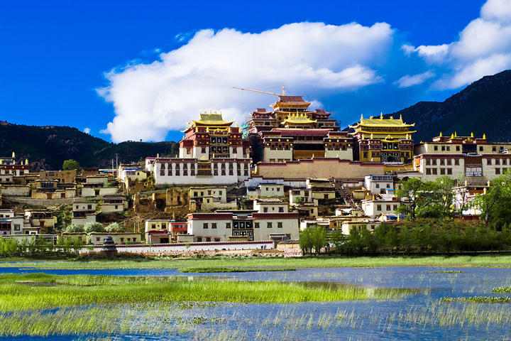 điểm đẹp, trung quốc, songzanlin - tu viện tập trung những nét văn hóa tiêu biểu tây tạng