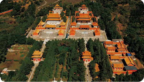 Du lịch Trung Quốc, thăm viếng 2 khu lăng mộ Nhà Thanh
