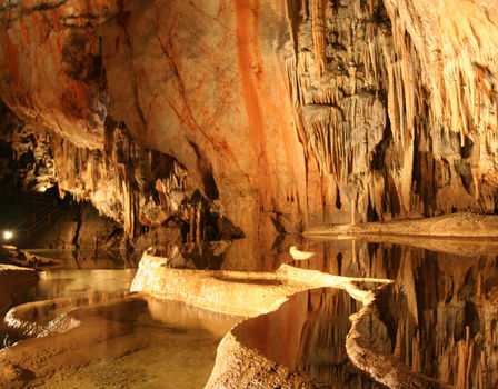 Miao Room & Haiting - hai hang động rộng lớn nhất tại Trung Quốc