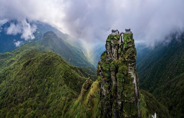 Núi tiên Phạm Tịnh ở Trung Quốc, nơi thần tích hiển linh