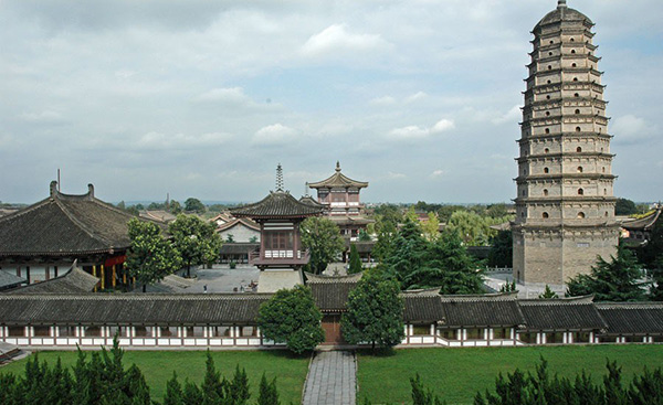 Du lịch Trung Quốc viếng thăm Chùa Pháp Môn