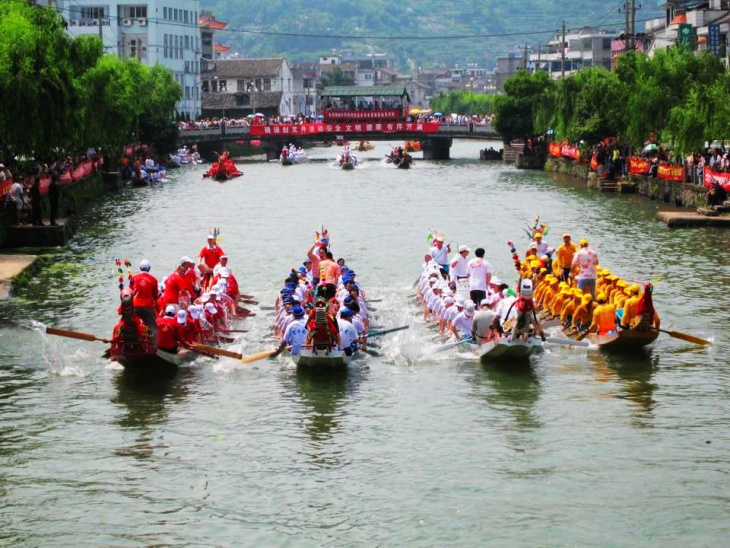 Đua thuyền rồng ở Trung Quốc
