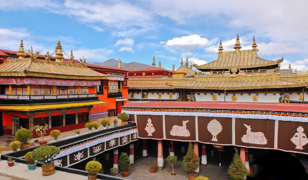 Thăm viếng Đại Chiêu Tự (Jokhang tempel) ở Tây Tạng, Trung Quốc