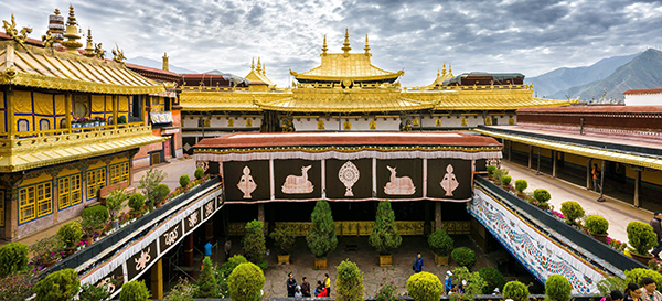 điểm đẹp, trung quốc, đại chiêu tự ngôi chùa theo phật giáo mật tông ở tây tạng