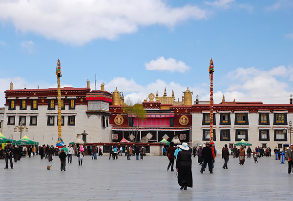điểm đẹp, trung quốc, đại chiêu tự ngôi chùa theo phật giáo mật tông ở tây tạng