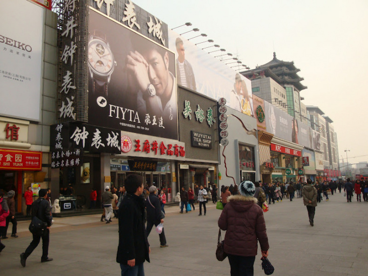 Tham quan phố Vương Phủ Tỉnh nổi tiếng tại Bắc Kinh, Trung Quốc
