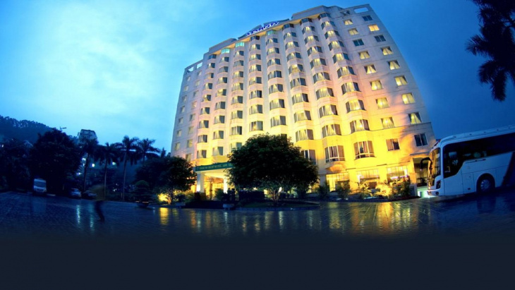 Đánh giá khách sạn Starcity Hạ Long – đạt chuẩn 4 sao (2022)