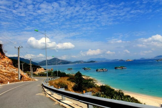 Top 10 kinh nghiệm du lịch Hang Rái Ninh Thuận 2021