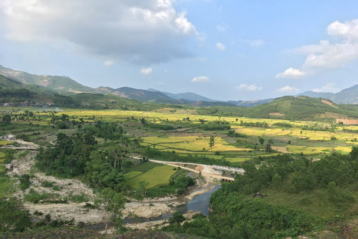 chinh phục ngay cung đường đèo vi ô lắc đẹp nhất quảng ngãi