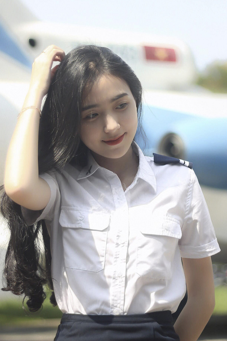 nguyễn trúc phương nữ sinh xinh đẹp người gia lai đang học viện hàng không