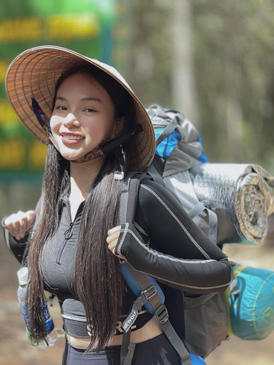 hoa hậu du lịch quốc tế hoàng hương ly khoe sắc cùng nàng thơ đại ngàn thác k50