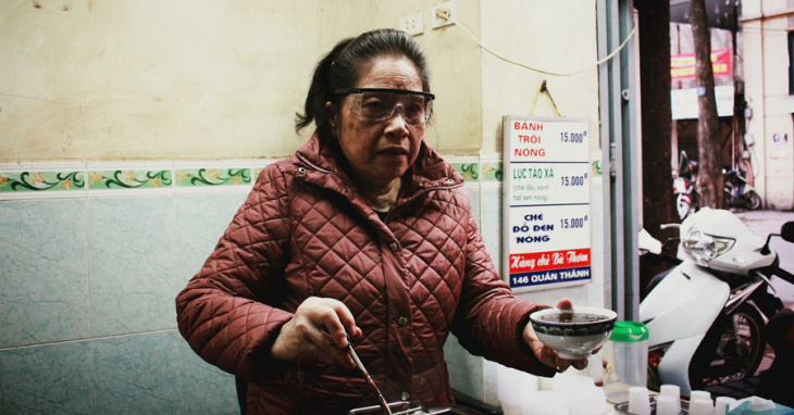 Theo chân người sành ăn đến những quán chè ngon nổi tiếng ở Hà Nội