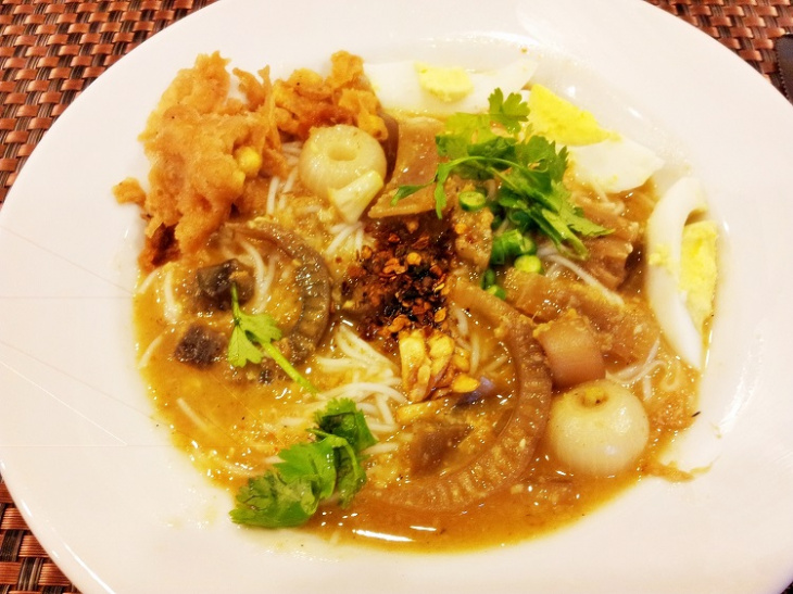 ẩm thực, khám phá, trải nghiệm, những món ăn có tên giản dị nhưng siêu hấp hẫn ở myanmar