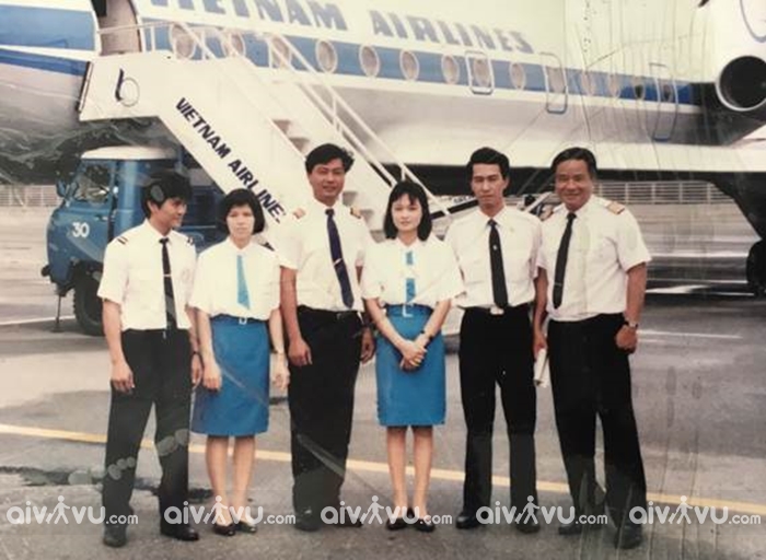 Đồng phục của Vietnam Airlines qua các thời kỳ