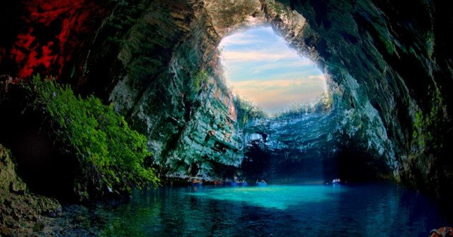 khám phá, trải nghiệm, top 10 địa điểm du lịch nổi tiếng ở việt nam đẹp mê hồn