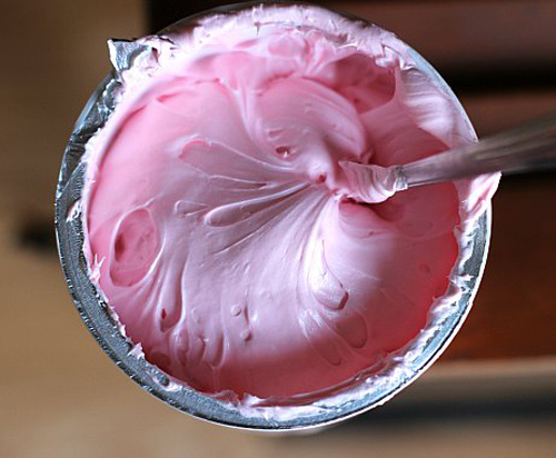 cách làm kem dâu chua chua ngọt ngọt cực ngon tại nhà