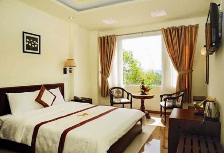 Top 10 Nhà nghỉ Uông Bí Quảng Ninh chất lượng giá rẻ ở trung tâm
