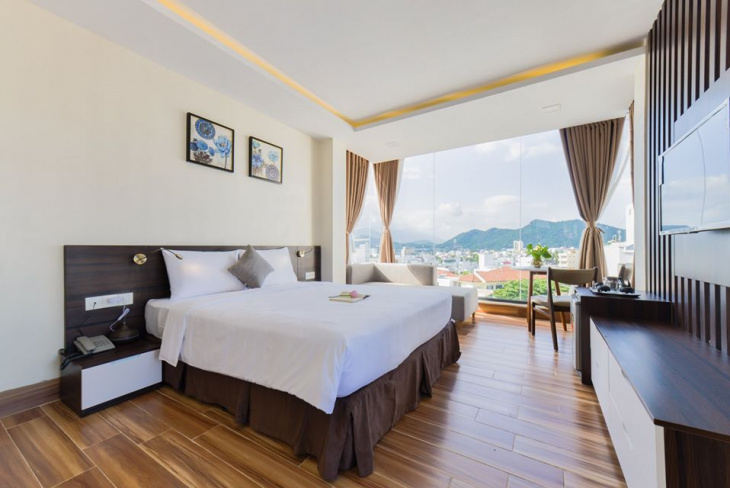 Top 40 Khách sạn Nha Trang giá rẻ gần biển và trung tâm từ 2-3-4-5 sao