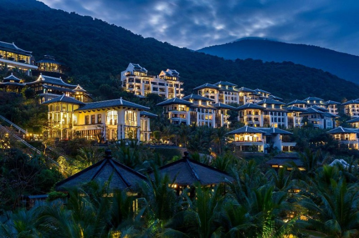 Top 20 Resort Đà Nẵng giá rẻ gần biển view đẹp tốt nhất từ 3-4-5-6 sao