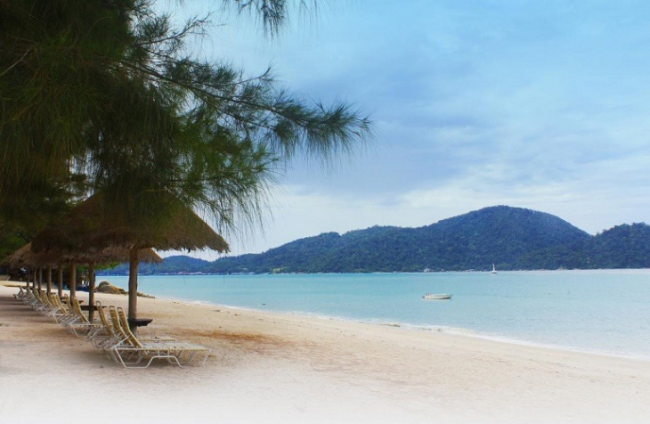 các bãi biển đẹp ở malaysia, du lịch biển malaysia, du lịch đảo malaysia, du lịch biển malaysia không thể bỏ qua những vùng biển đảo đẹp như tranh
