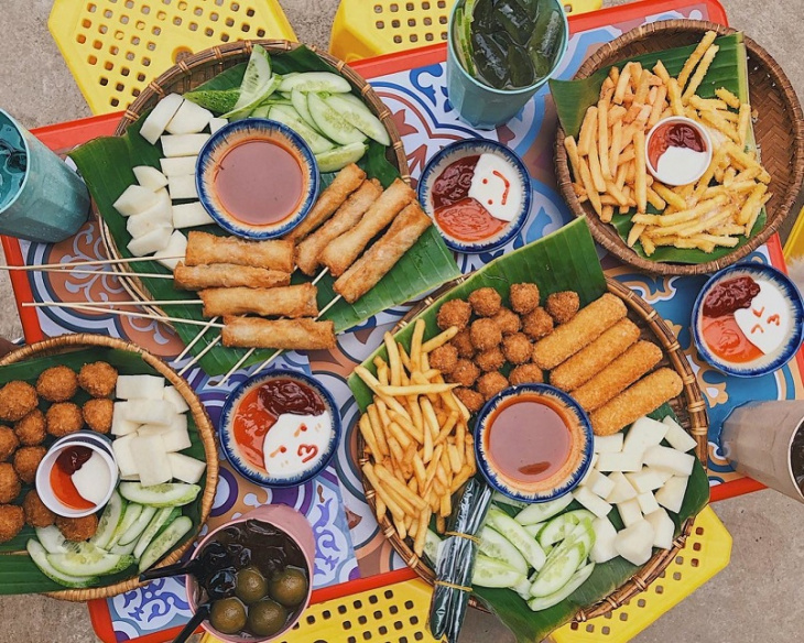 Đến Sài Gòn ăn gì ngon? Cập nhật menu những món ăn đặc sắc nhất đất Sài Thành