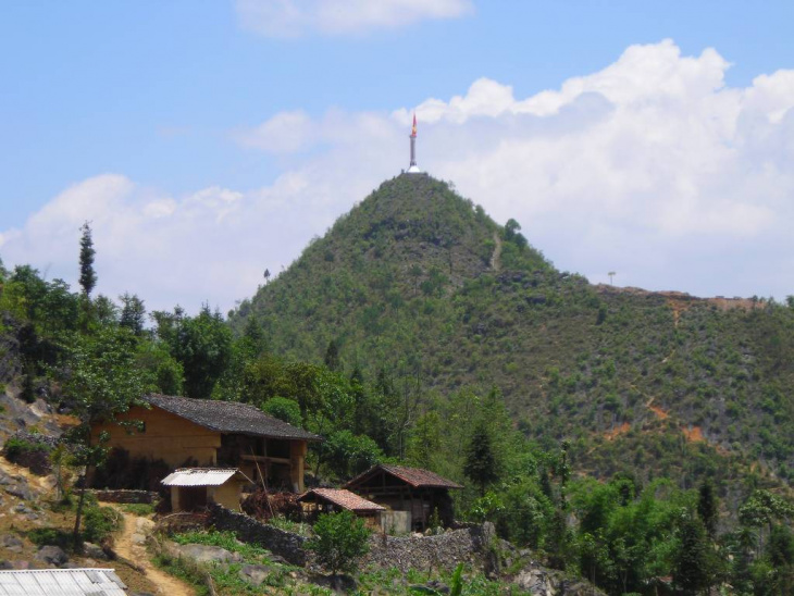 Chinh phục điểm cực Bắc Tổ Quốc: Lũng Cú, Đồng Văn, Hà Giang 