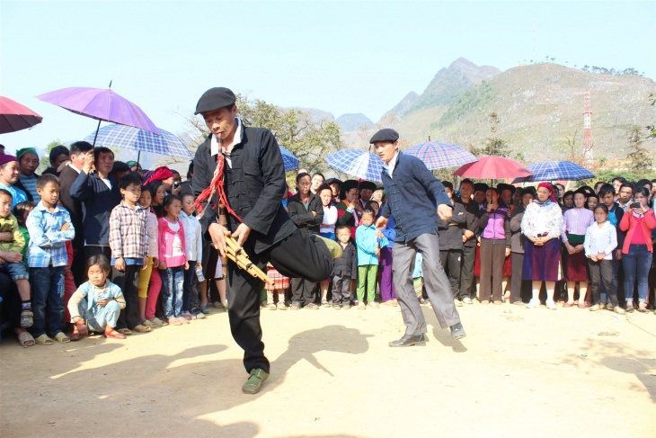 du lịch đông bắc, đi phượt đông bắc, trekking đông bắc, văn hoá đông bắc, chinh phục điểm cực bắc tổ quốc: lũng cú, đồng văn, hà giang 