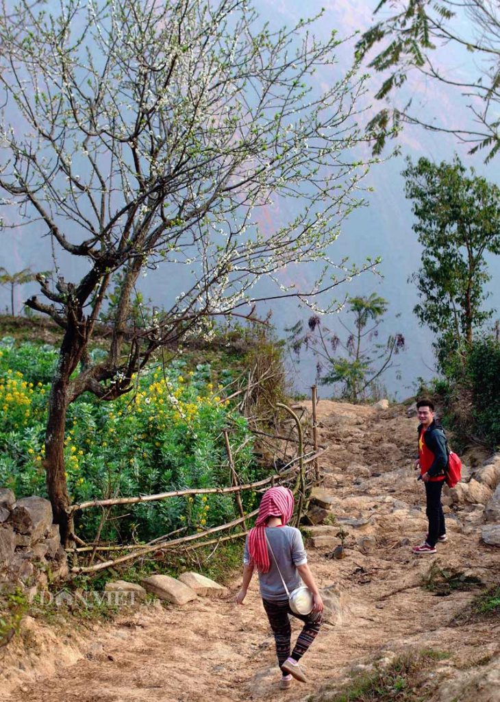 du lịch đông bắc, đi phượt đông bắc, trekking đông bắc, văn hoá đông bắc, chinh phục điểm cực bắc tổ quốc: lũng cú, đồng văn, hà giang 