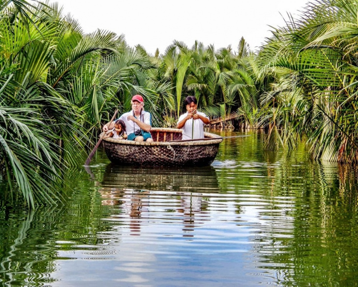 review đà nẵng 5 ngày 4 đêm, ăn chơi thả ga với lịch trình du lịch đà nẵng 5 ngày 4 đêm siêu hấp dẫn dành cho nhóm bạn