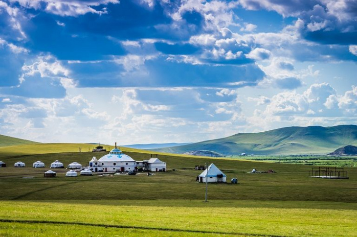 Địa điểm du lịch Mông Cổ du khách không thể bỏ lỡ