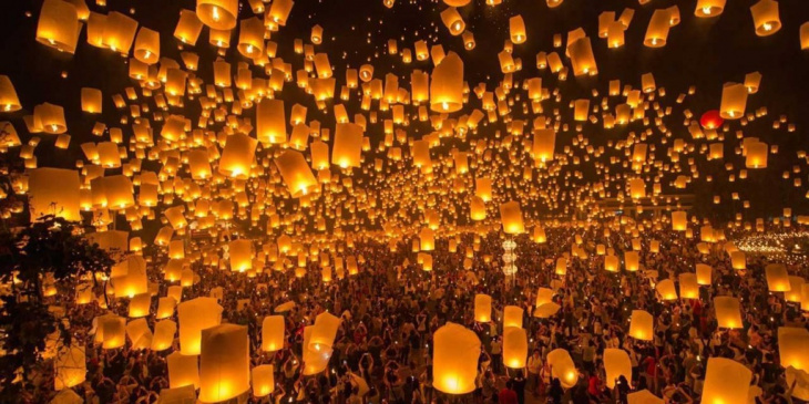 Tháng 11, Thái Lan hóa miền cổ tích trong lễ hội thả đèn trời