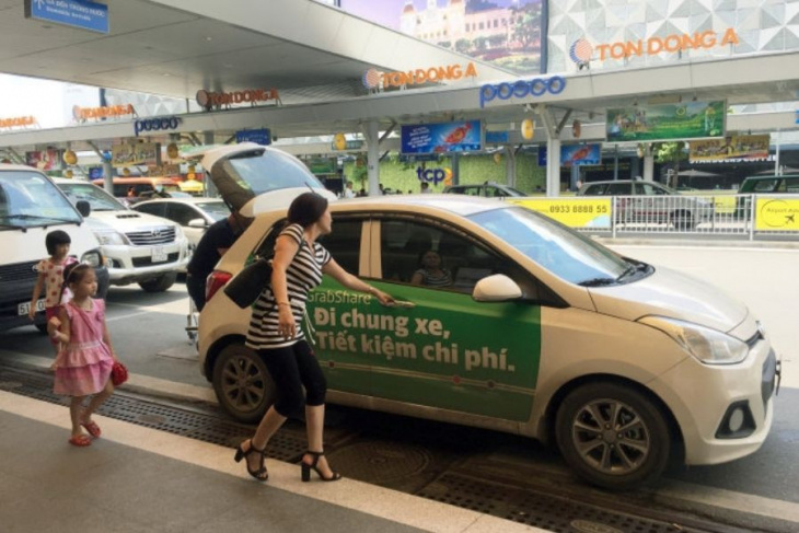 Các hãng taxi Đà Nẵng: Số tổng đài gọi xe, giá cước uy tín nhất