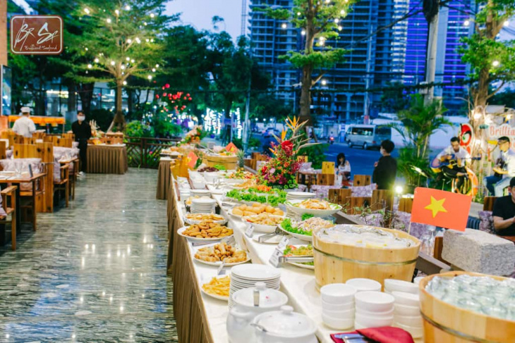 khám phá, trải nghiệm, review địa điểm ăn buffet đà nẵng hải sản ngon giá rẻ chỉ từ 99k