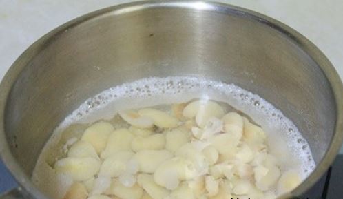 cách nấu chè, món chè mùa hè, cách nấu chè đậu ngự hạt sen thơm ngon bổ dưỡng tại nhà