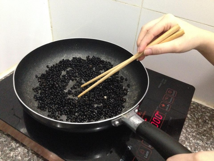cách nấu chè, món chè mùa hè, cách nấu chè đỗ đen nhanh nhừ, ngon đơn giản nhất