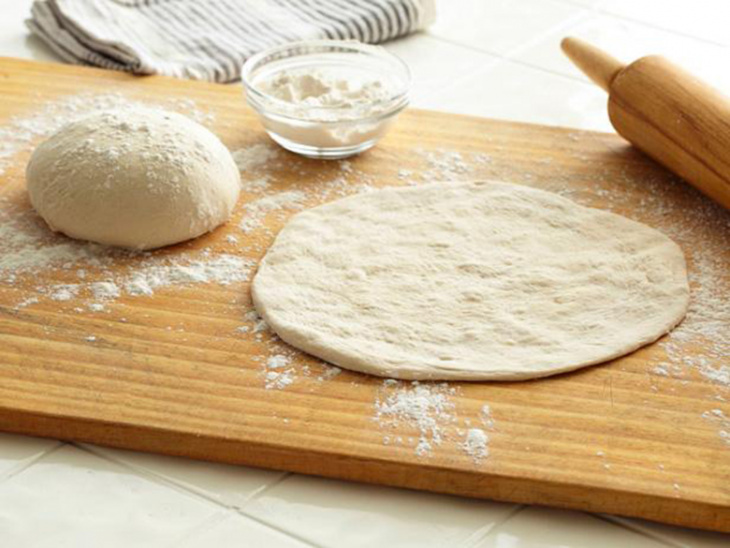 ẩm thực, chia sẻ cách làm pizza bằng nồi chiên không dầu đơn giản