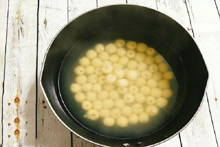 ẩm thực, hướng dẫn cách nấu xôi hạt sen bằng nồi cơm điện béo ngậy