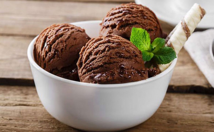 ẩm thực, mách bạn 2 cách làm kem socola ngọt ngào, mát lạnh, hấp dẫn