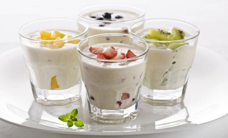 ẩm thực, mách bạn 3 cách làm yaourt trái cây thơm ngon, mát lạnh