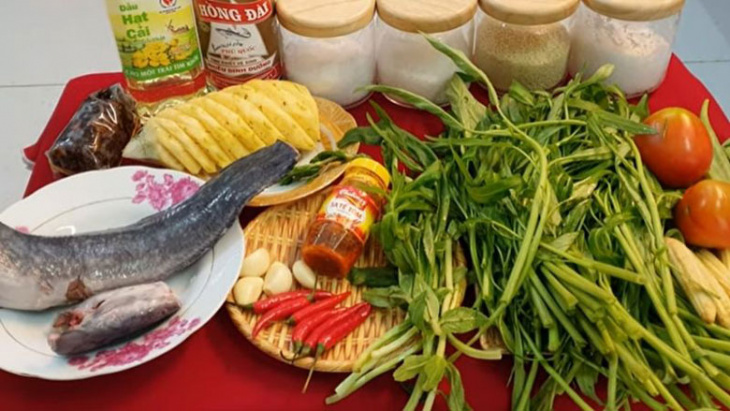 ẩm thực, hướng dẫn cách nấu lẩu cá trê ngon, không bị tanh