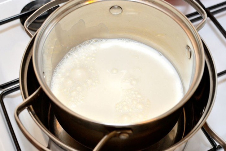 ẩm thực, hướng dẫn cách làm sữa chua bằng nồi cơm điện sánh mịn