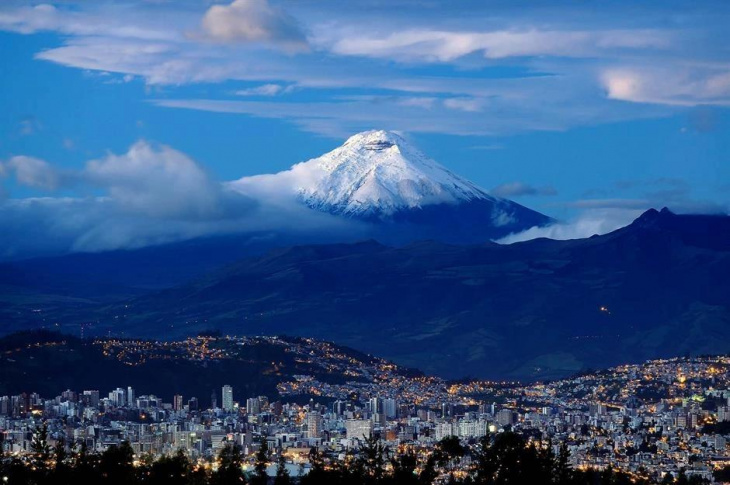 núi lửa, du khách, địa điểm du lịch, du lịch, khám phá, trải nghiệm, 8 ngọn núi lửa nổi tiếng nhất thế giới