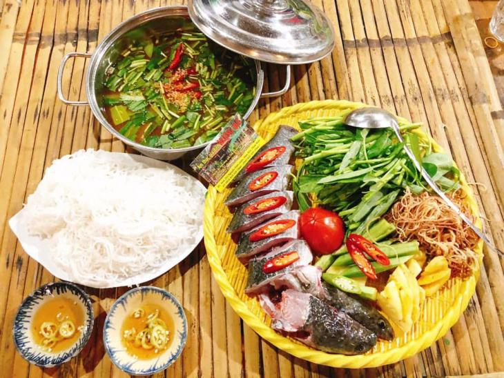 TOP 15 nhà hàng quán ăn gia đình Phan Thiết Mũi Né nổi tiếng nhất hiện nay