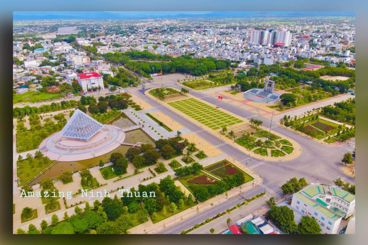 Du lịch Ninh Thuận tự túc nên đặt phòng Ở ĐÂU, KHU VỰC NÀO?